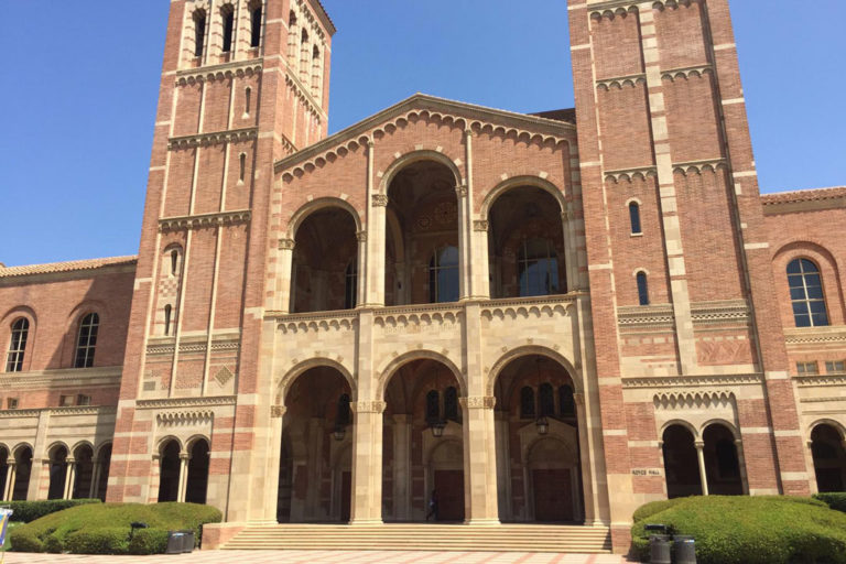 Berühmte Royce Hall der UCLA