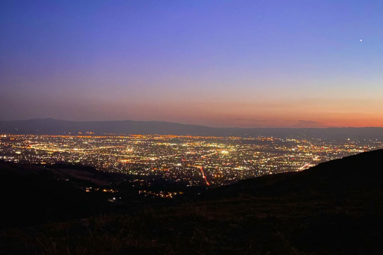 Blick über das Lichtermeer von San Jose
