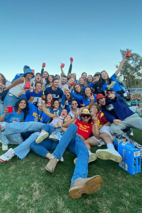 wf-ucla-llms-football-game LL.M.s beim Tailgate vor dem Football Game